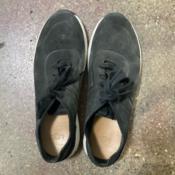 UGG Sneakers - Picture 3 of 4